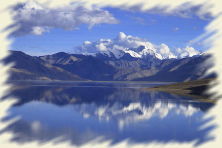 Lac Tsomoriri dans le Ladakh - Inde